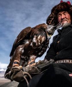 Eagle hunter 