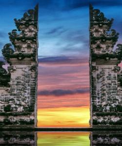 Gate to Heaven 