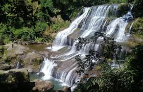 Cascade waterfall 